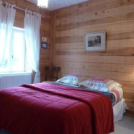 Semesterbostad Maison Sous Les Etoiles Sembadel