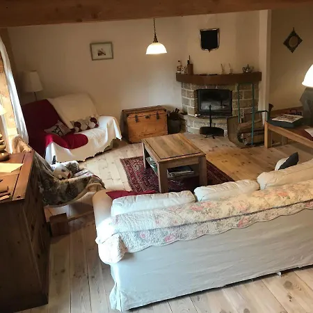 Semesterbostad Maison Sous Les Etoiles Sembadel
